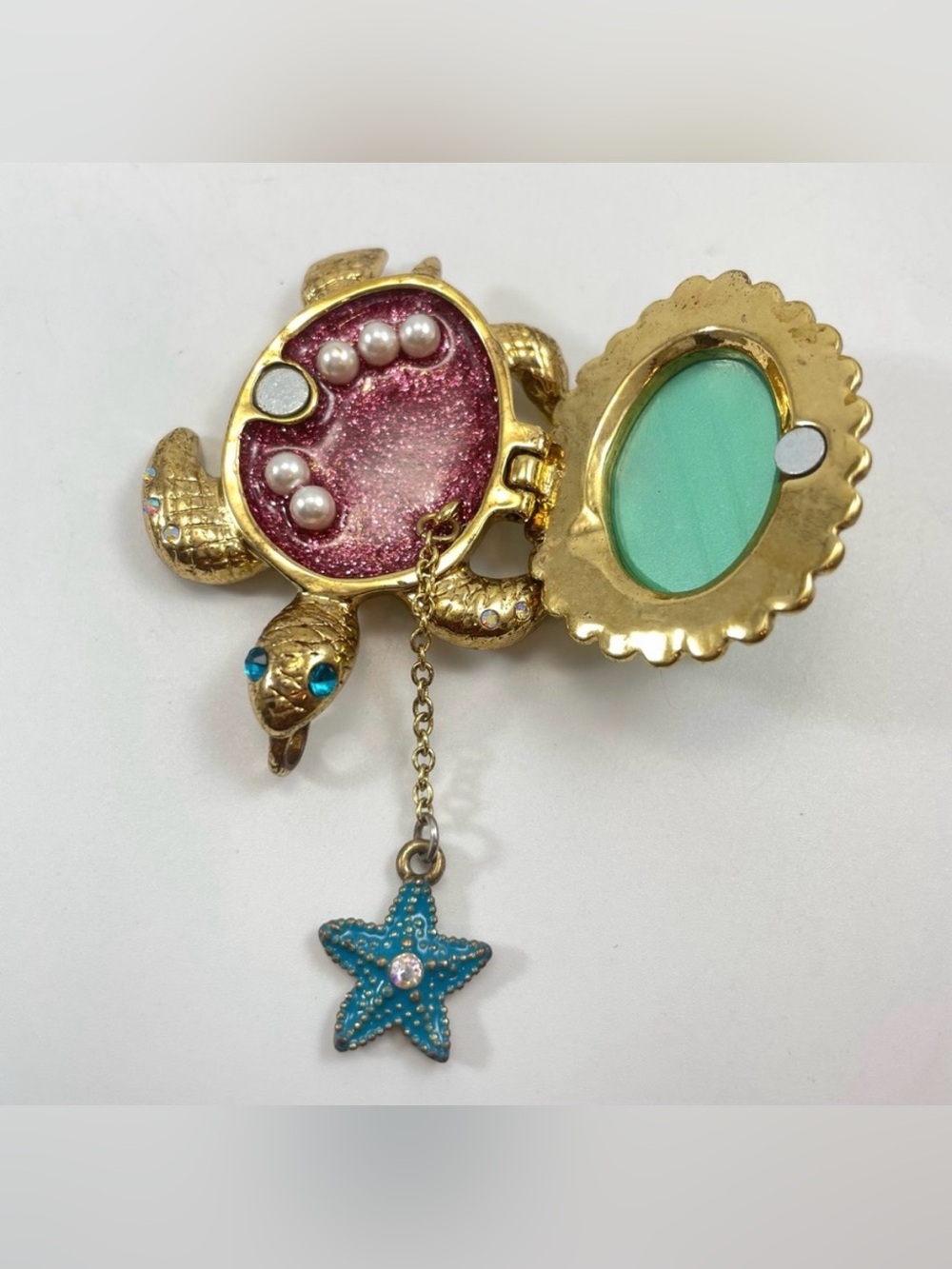 Betsey Johnson Vintage Sea Turtle Glass Pearl Starfish Box Locket Necklace Aqua
